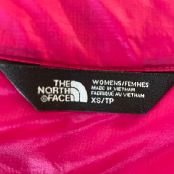 The North Face Thermoball Women's Pink Quilted Jacket - Picture 7 of 8